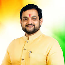 sunil.jpg